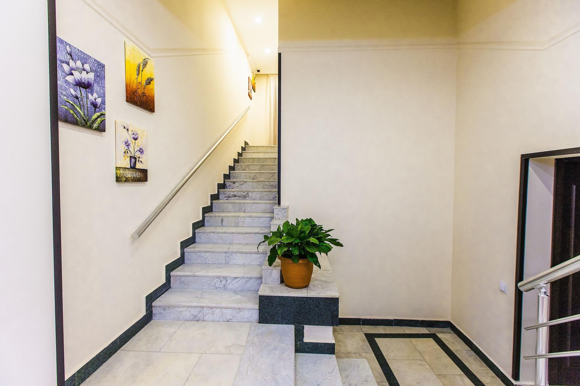 Deluxe City Hotel Баку Екстериор снимка