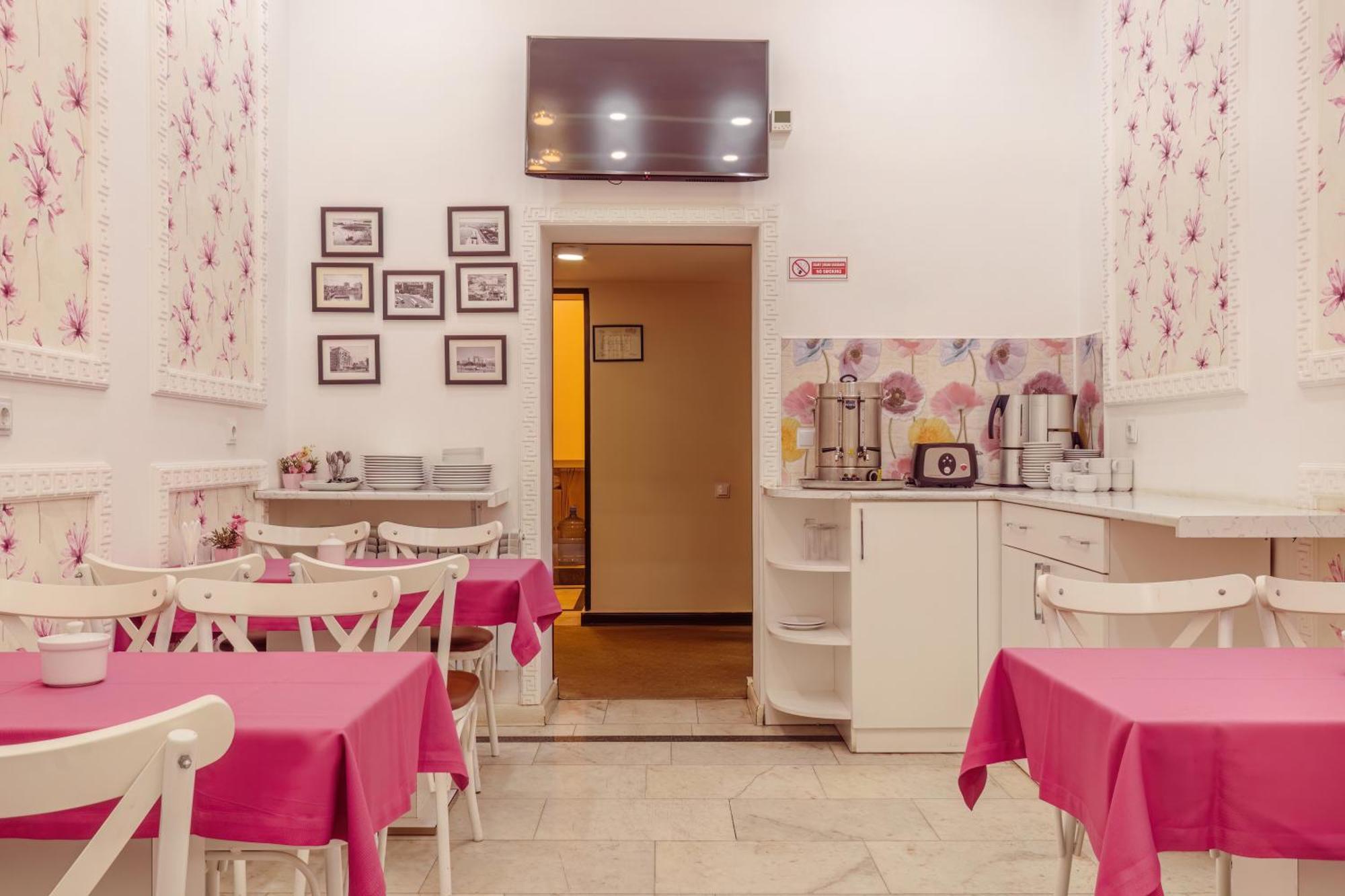 Deluxe City Hotel Баку Екстериор снимка