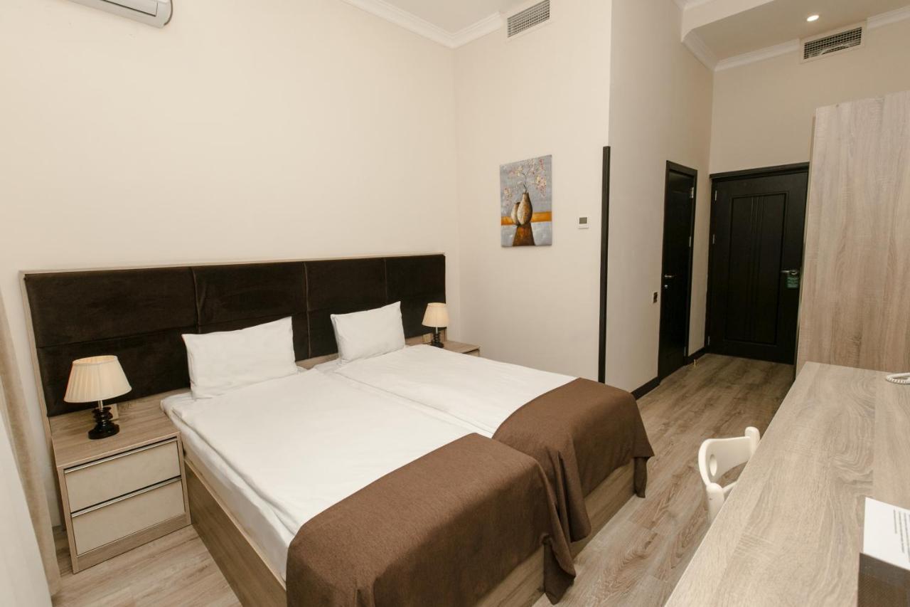 Deluxe City Hotel Баку Екстериор снимка