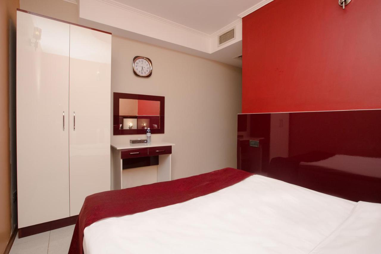 Deluxe City Hotel Баку Екстериор снимка